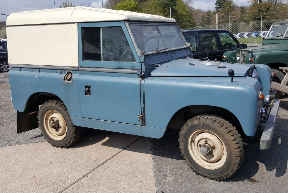 Vehicle Sales Mike Harding Landrovers