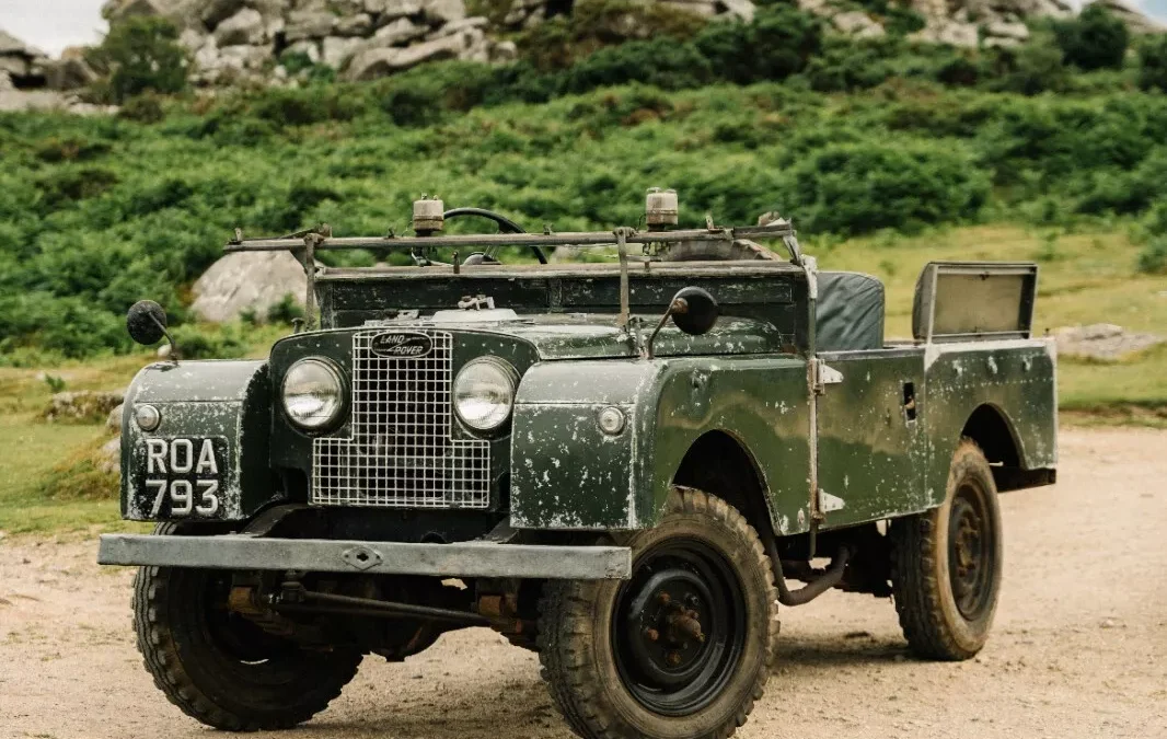 (SOLD) 1955 Land Rover Series 1 86″